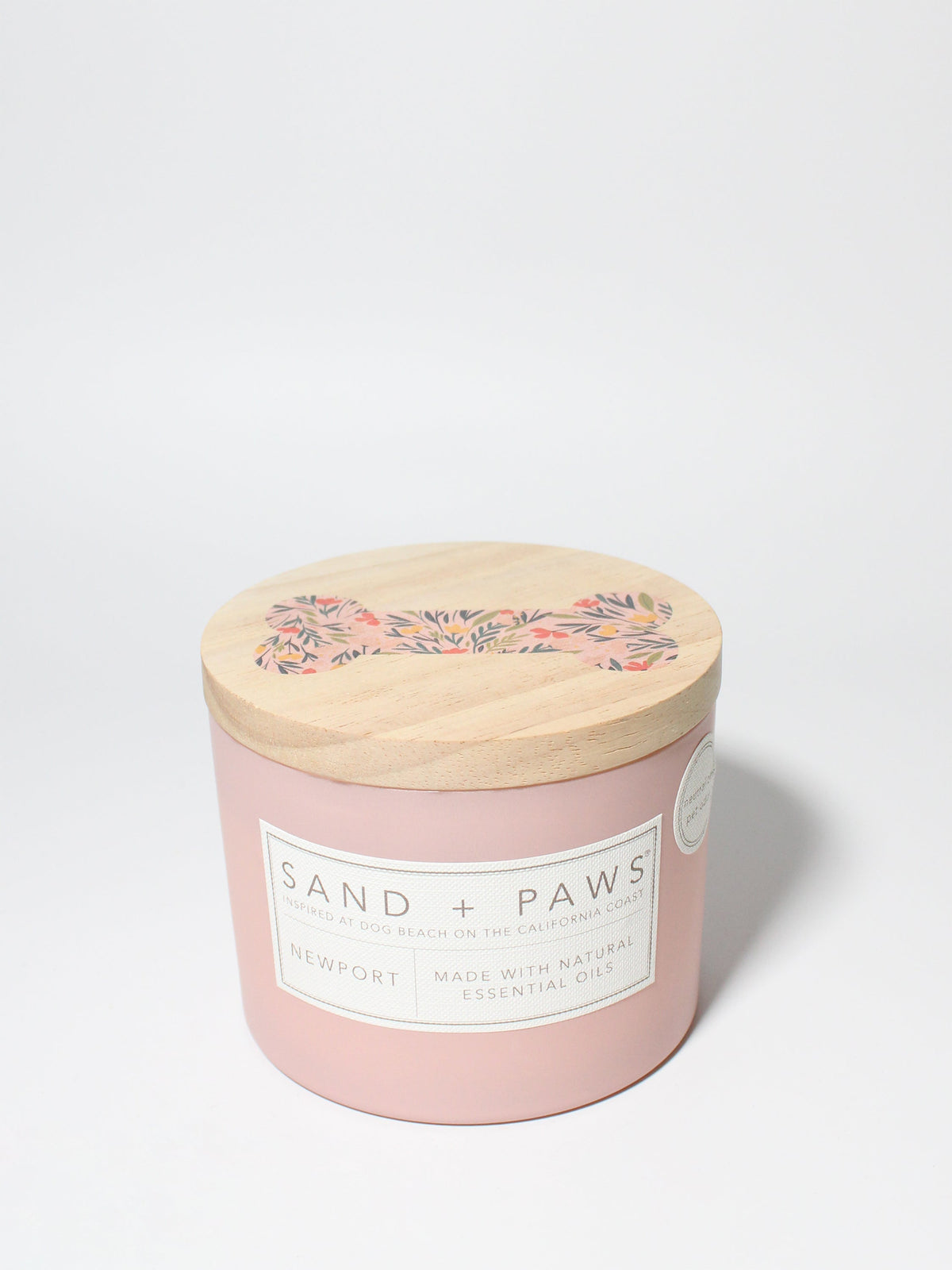 Cozy Sand + Paws Newport 12 oz scented candle