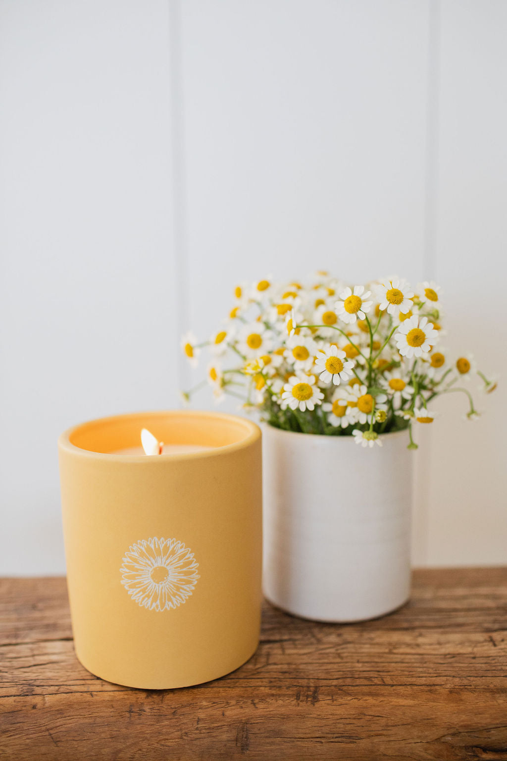 Cozy Sun Washed Citrus 12 oz scented candle