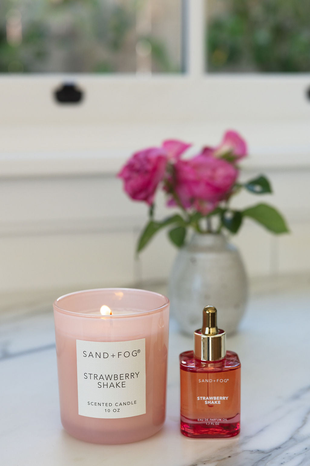 Cozy Strawberry Shake 10 oz scented candle