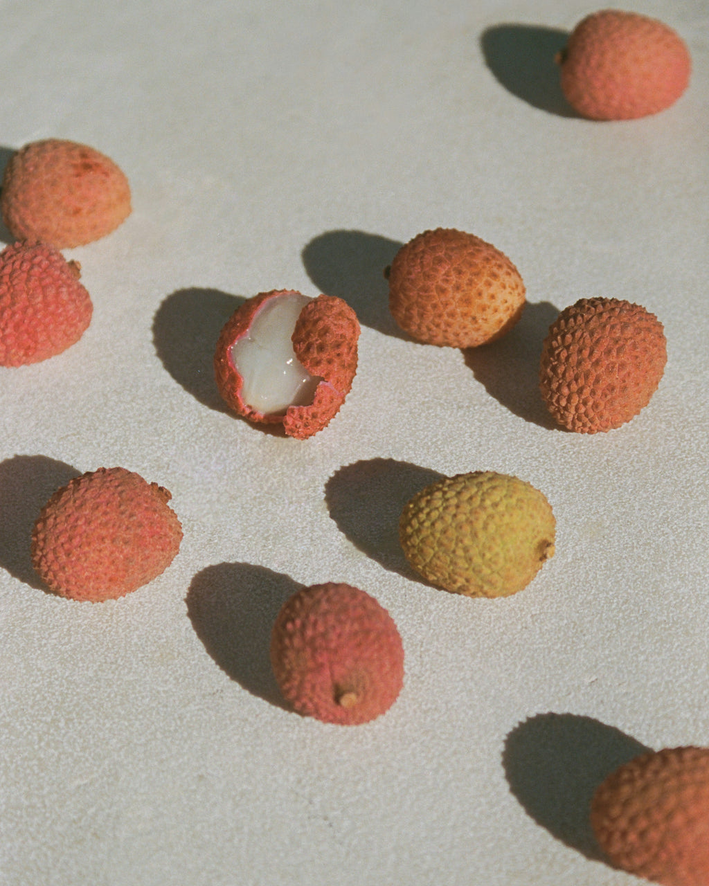 Cozy Lychee Dream 10 oz scented candle