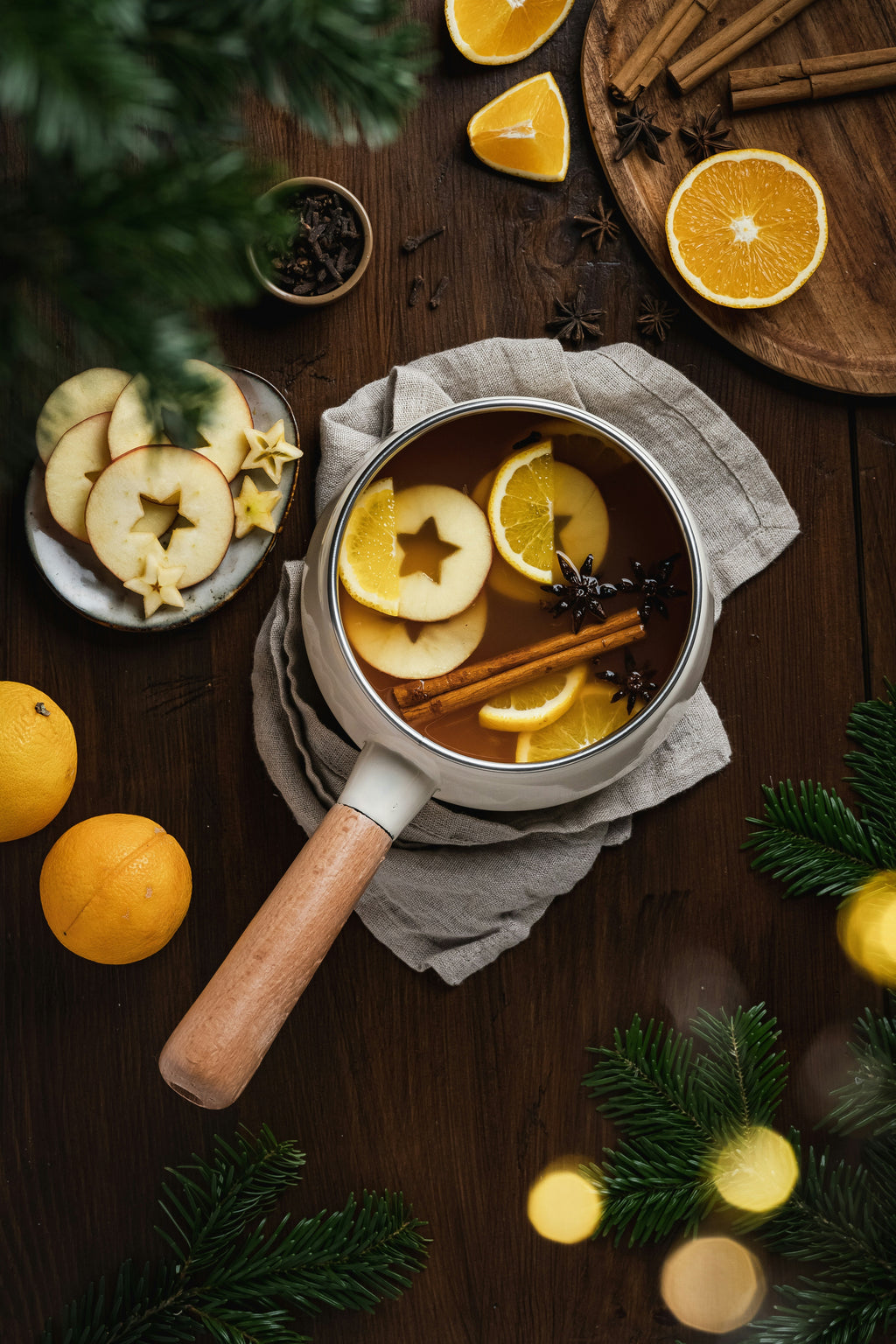 Cozy Simmering Spices 12 oz scented candle